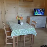 Osrodek Wczasowy Amelia 3*